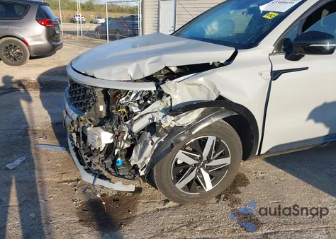 2022 Kia Sorento Ex z USA, uszkodzony, nr VIN 5XYRH4LF6NG157850